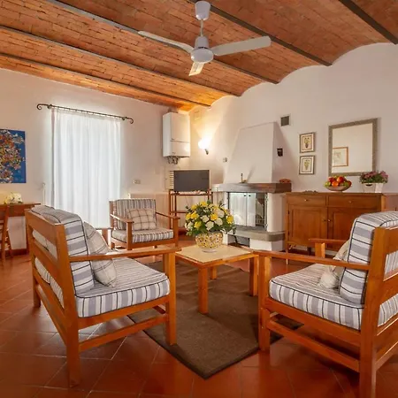 Fattoria Poggio Foco Farm stay Manciano